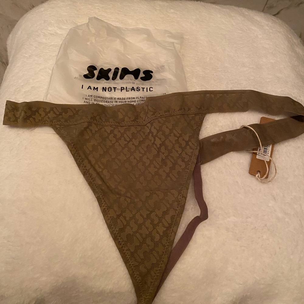 New!! SKIMS Mesh Bralette đź’• - Picture 7 of 12